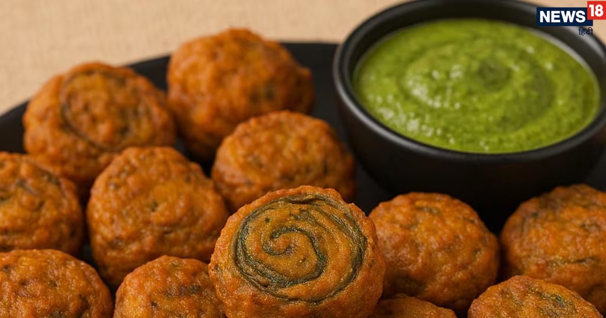 Recipe how to make arbi ke patte ke pakode recipe at home in Rainy Weather | Eat crispy Arabic leaves in the rainy season, this healthy snack is easy recipe, fun will come only