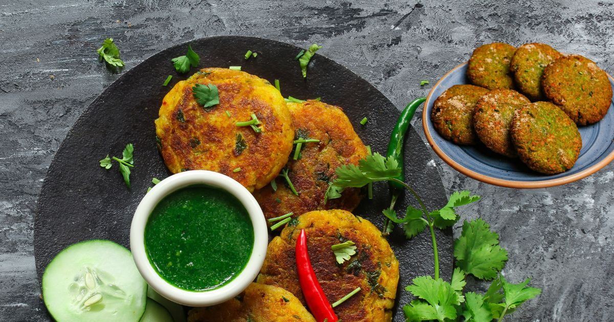 Kachhe kele ki tikki for vrat recipe healthy food. Make raw banana tikki in spring, know easy recipe.