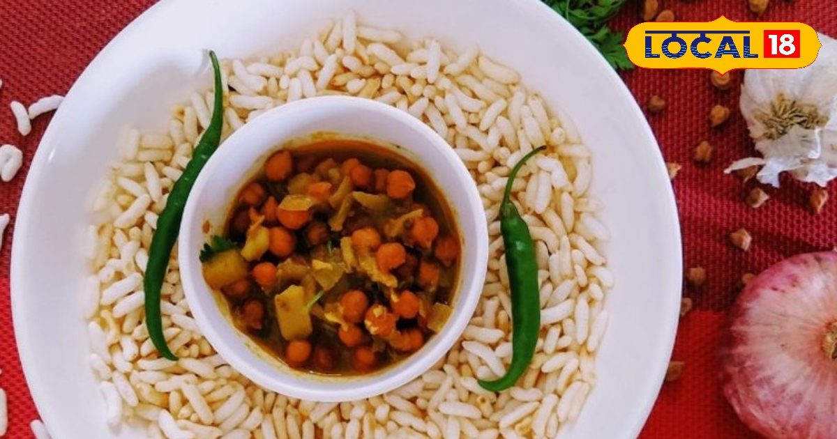 Chuda, Ghugni, arc, tea for only 20 rupees! Prepared in front of eyes on the heat of the stove, the same taste has been served for 50 years