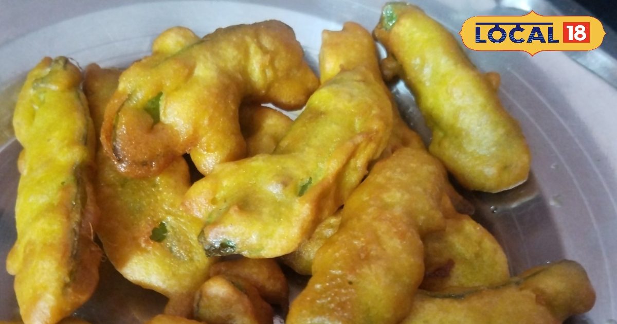 Savita further states that after this, a paste with gram flour and spices should be applied in a pea peel and fry in hot oil. After this you can serve to eat.