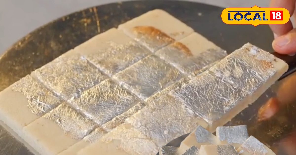 Eat cashew nuts in the fast! If you want to eat sweet, try peanut katli, which makes it very easy, note the recipe